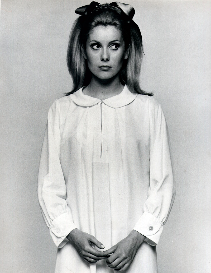 ภาพถ่าย Catherine Deneuve