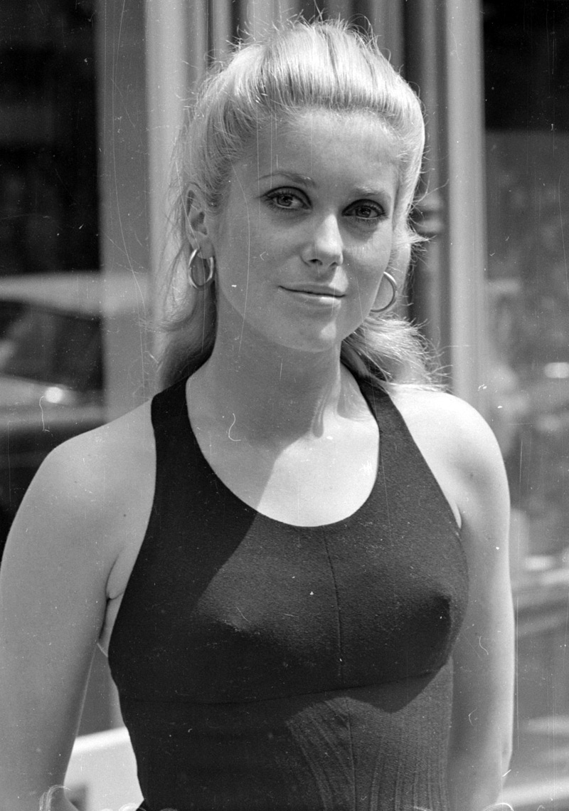 ภาพถ่าย Catherine Deneuve