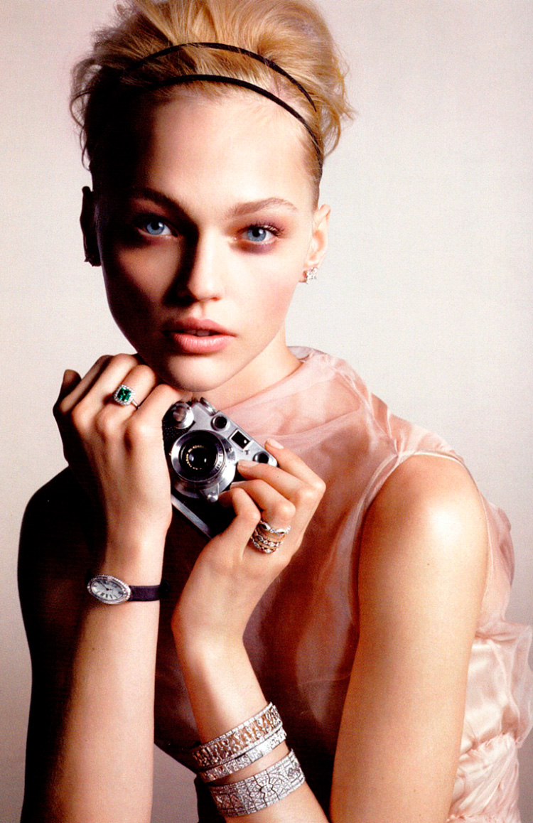 Sasha Pivovarova กับกล้อง