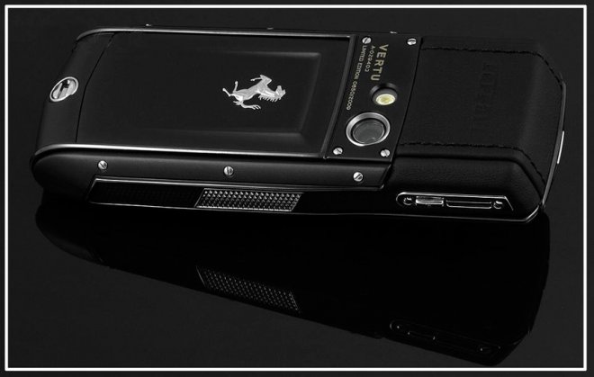 โทรศัพท์ Vertu