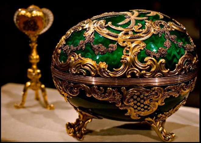 ไข่อีสเตอร์โดย Carl Faberge