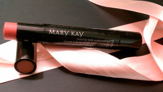 เครื่องสำอาง Mary Kay โดย Mary Kay Wagner Ash