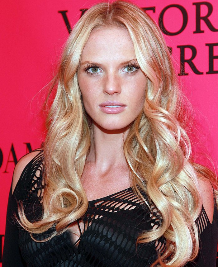 Anna Vyalitsyna นางแบบสาวสวยชาวรัสเซีย