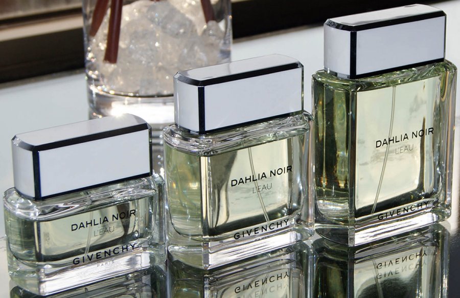 Givenchy Dahlia Noir L'Eau 2024 ผู้ปรุงน้ำหอม Francois Demachy