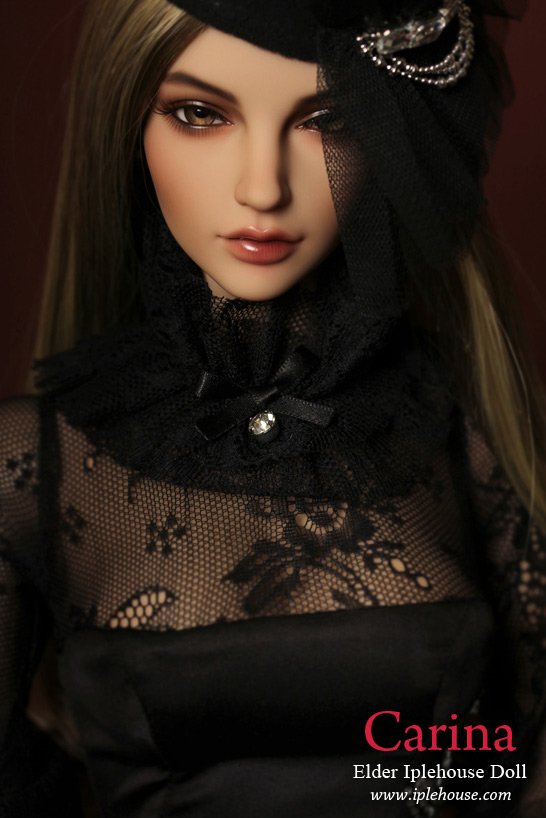 ตุ๊กตา BJD Karina ภาพถ่าย