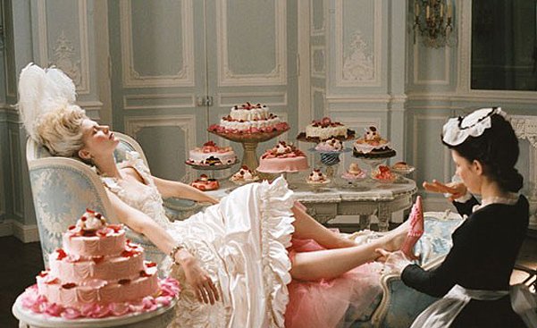 Marie Antoinette และ Manolo Blahnik