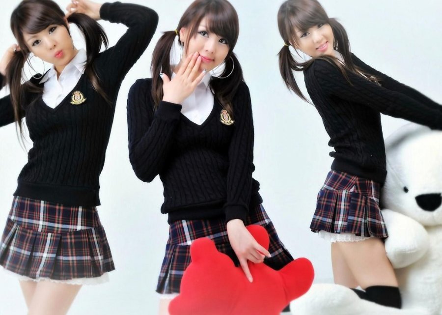 Japanese schoolgirl image