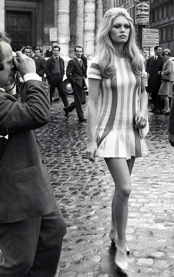 นักแสดงหญิง Brigitte Bardot ภาพถ่าย