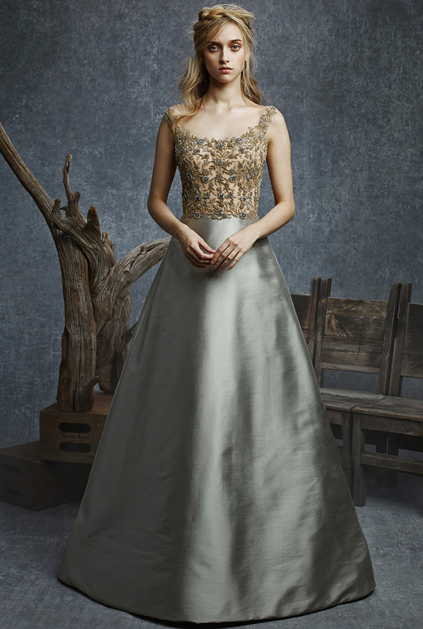 ชุด Reem Acra