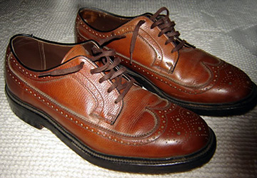 Brogue shoes for men and women