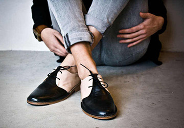 Women's shoes in men's style