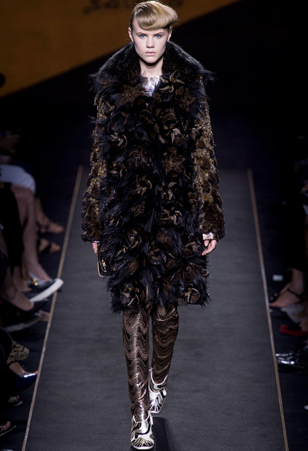 Fendi couture คอลเลคชั่นฤดูใบไม้ร่วง-ฤดูหนาว