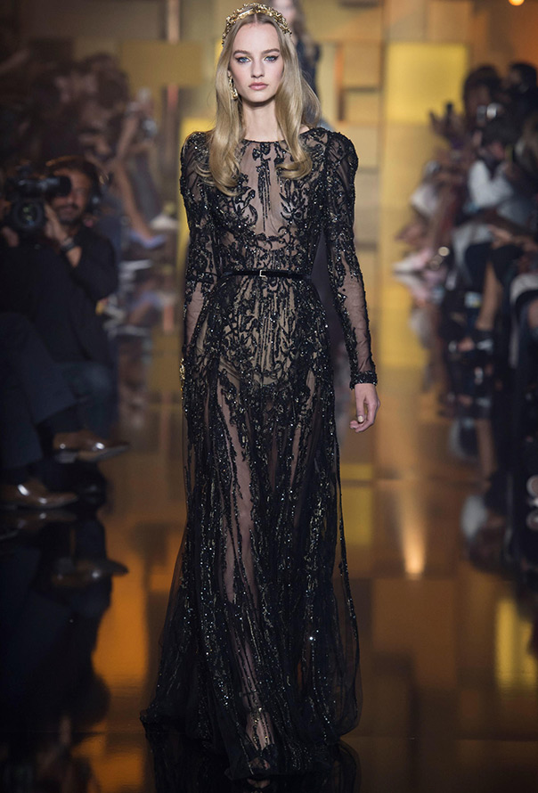 Elie Saab ชุดเดรสสีดำ