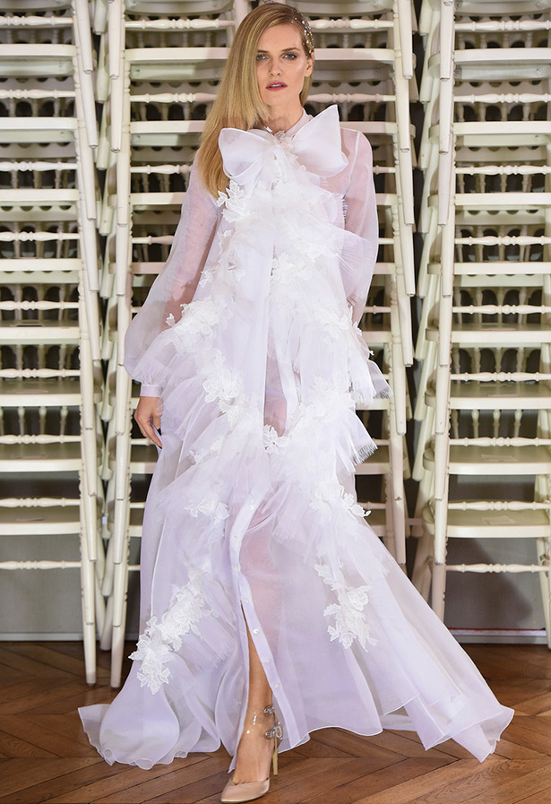 Alexis Mabille ชุดเดรสสีขาว