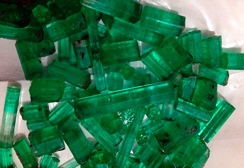 Artificial emeralds are even more beautiful than natural ones