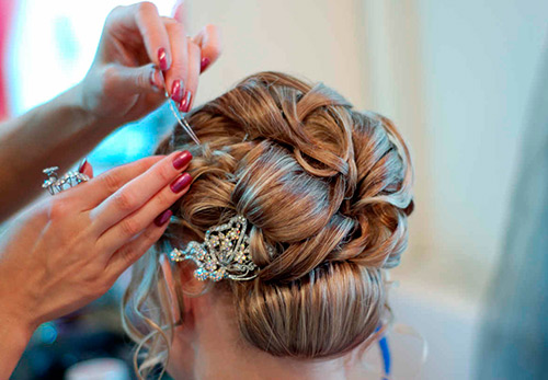 Time-tested wedding hairstyles