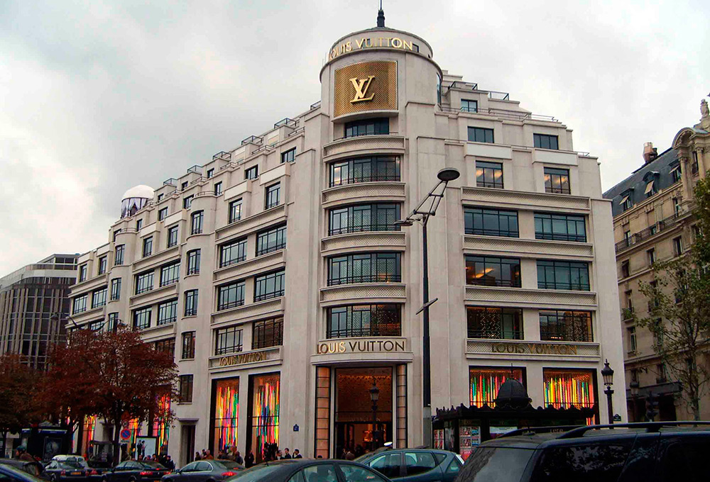 ทำไมกระเป๋า Louis Vuitton ถึงแพงจัง