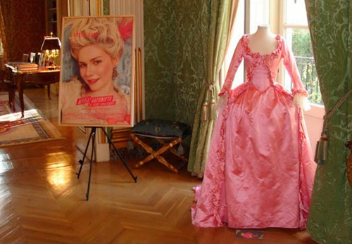 ชุดประวัติศาสตร์จากภาพยนตร์เรื่อง Marie Antoinette