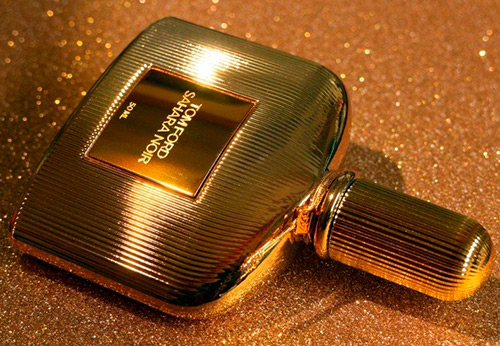 Tom Ford Sahara Noir สำหรับคนรักโอเรียนเต็ล