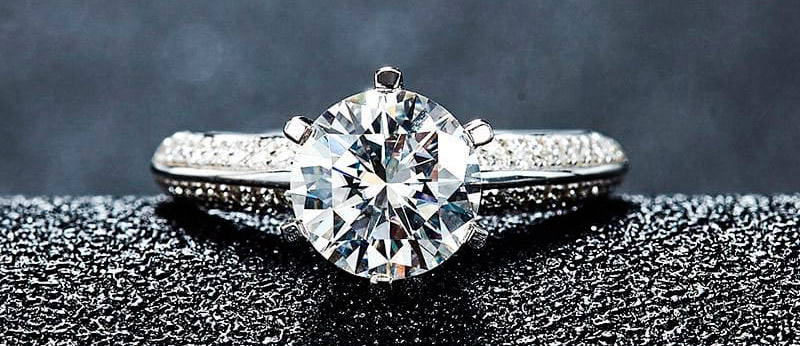 เครื่องประดับ Moissanite