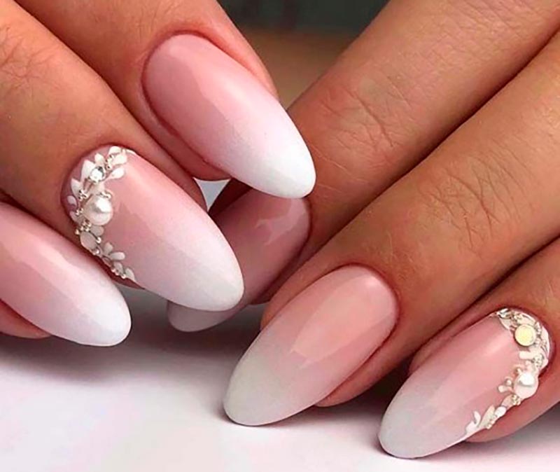 Wedding manicure 2024