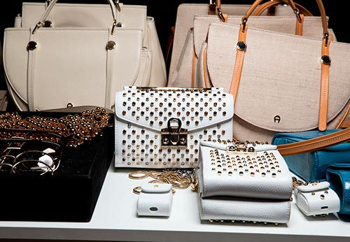 Fashionable bags for summer 2024: new items from the mass market