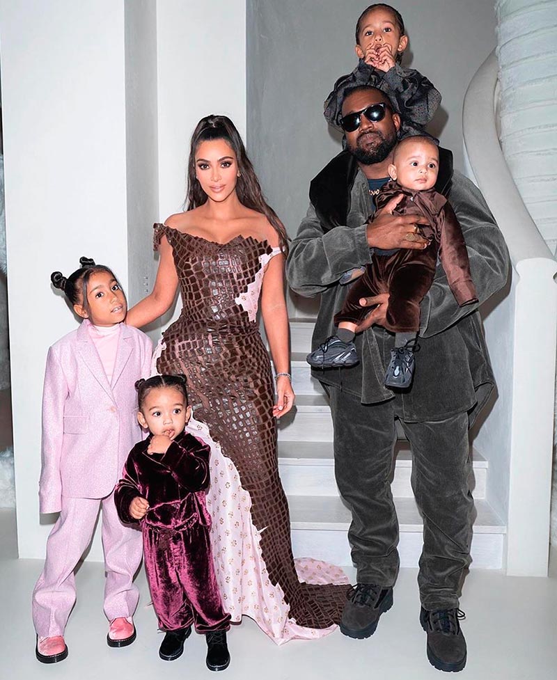 Kanye West และ Kim Kardashian